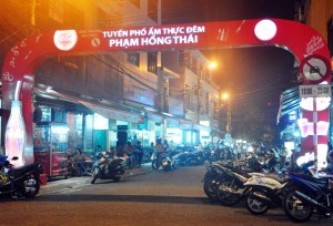 6 khu ăn đêm nổi tiếng tại Đà Nẵng
